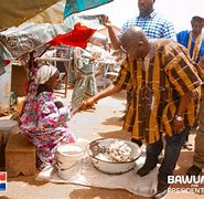 Bawumia Initiates ‘Kayayei’ Empowerment Programme Featuring Hostels and Training Facilities