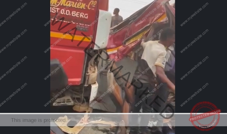 Truck runs over mini bus on Amasaman-Nsawam road, 7 killed