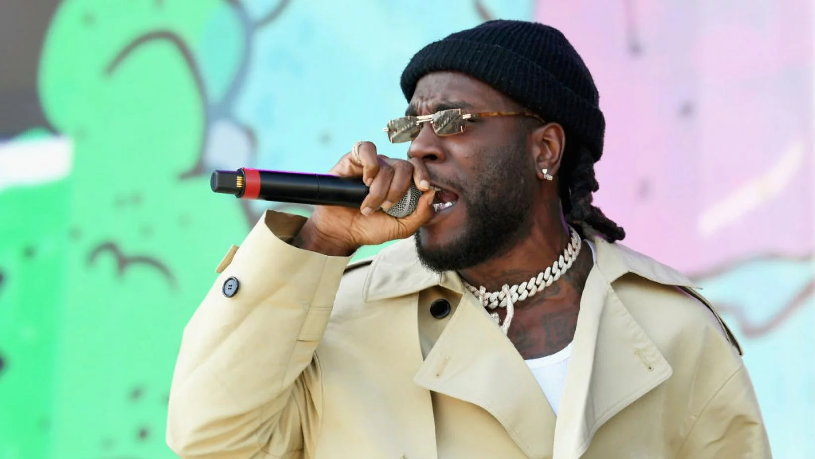 Burna Boy Sells Out 80,000 – Capacity London Stadium Again, First African To Do So