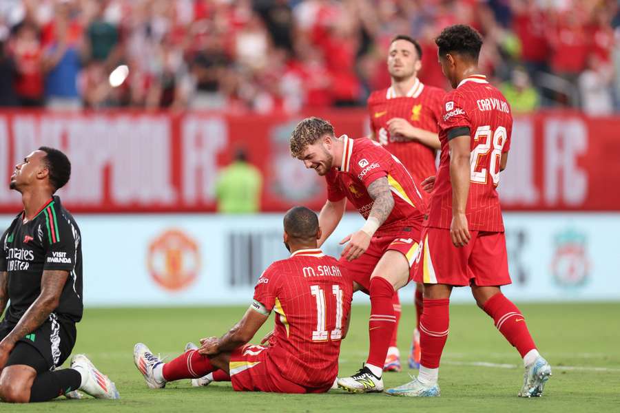 Liverpool beat Arsenal while Chelsea and Manchester United earn friendly wins