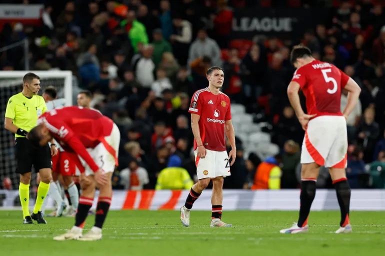 FC Twente deny Manchester United victory in Europa League