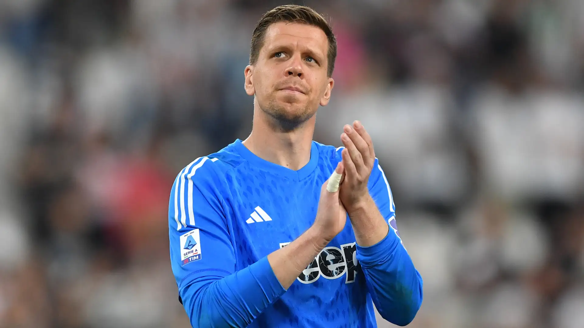 Wojciech Szczesny to officially join Barcelona on Wednesday. 