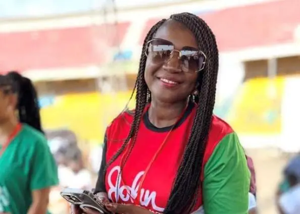 Joyce Bawah endorses Mahama, highlihting his integrity, and urges Ghanaians to vote for him over Bawumia